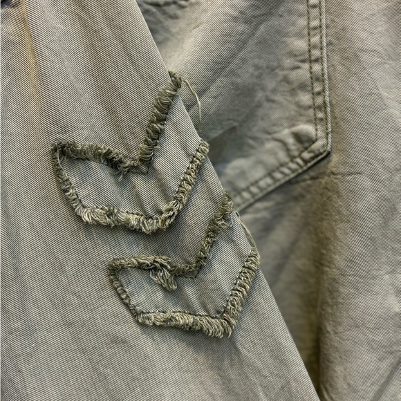 Vintage Havana Army Patchwork flowy green blouse with frayed edges, size small✨ - Picture 5 of 10